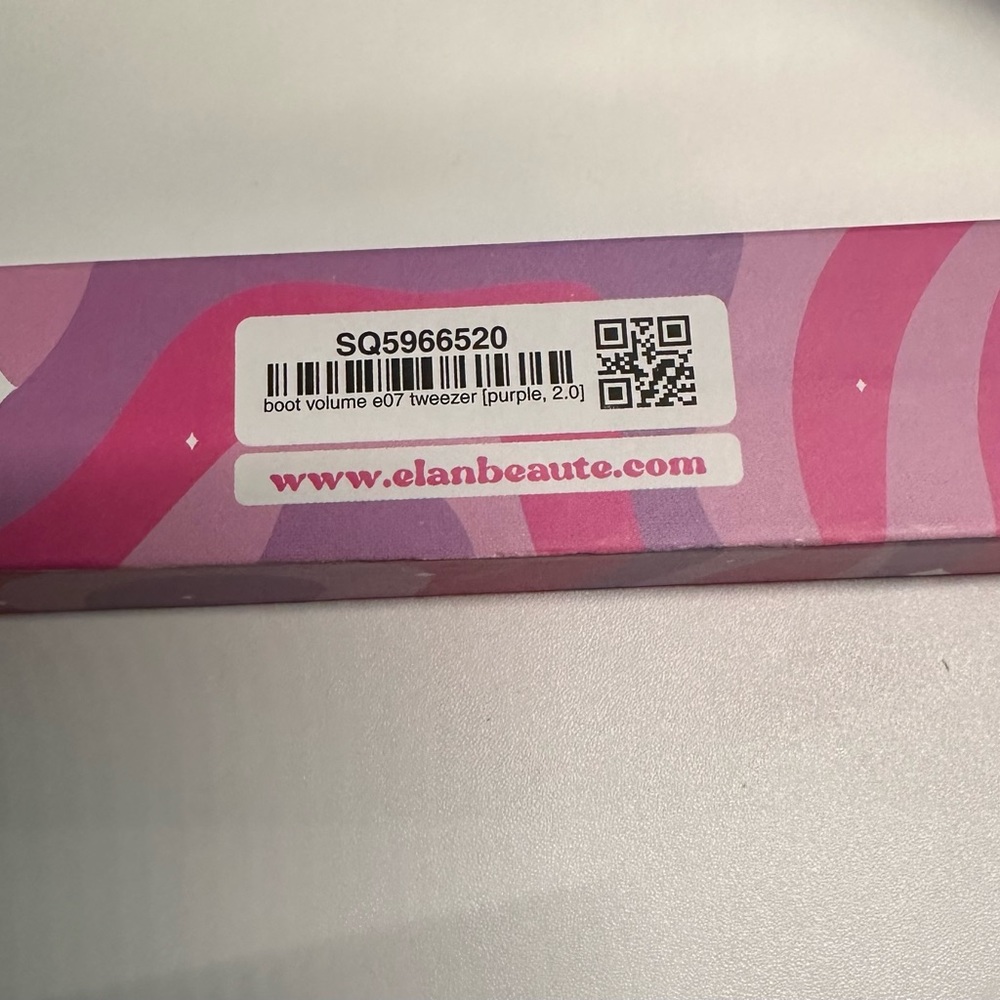 Lash Tweezers View 5